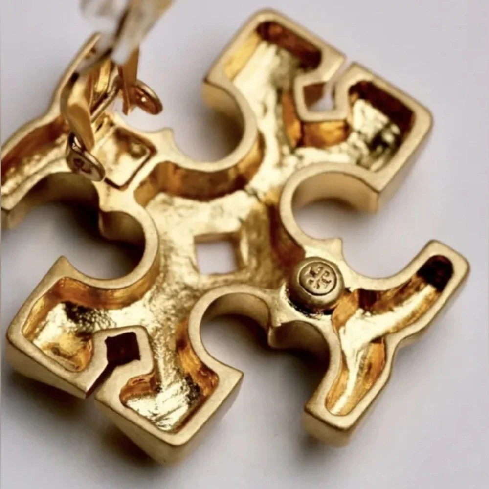 🔥🔥Authentic Designer Clip-On Earrings At Awesome Prices To Buy Now & Save Firm